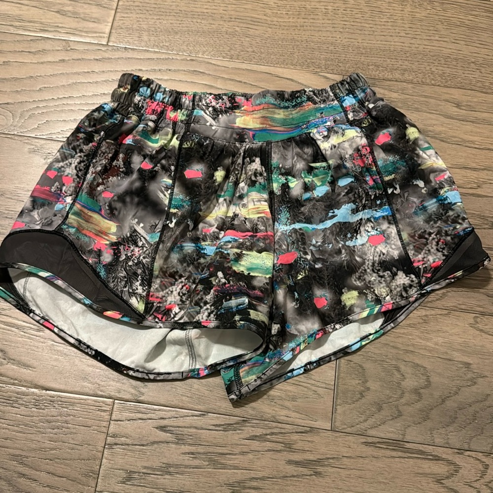 Lululemon Hotty Hots
